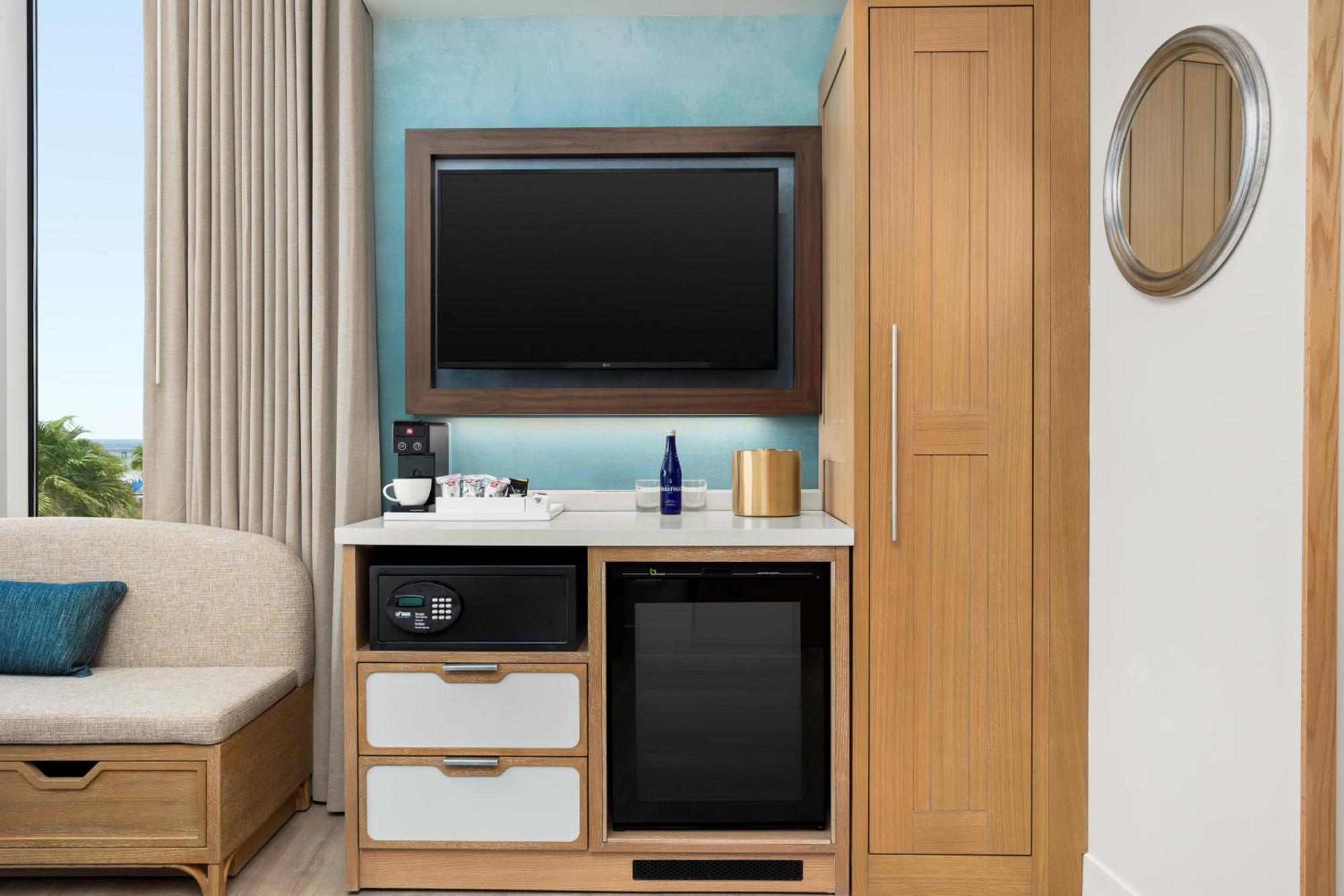 The Hiatus Clearwater Beach, Curio Collection By Hilton Экстерьер фото
