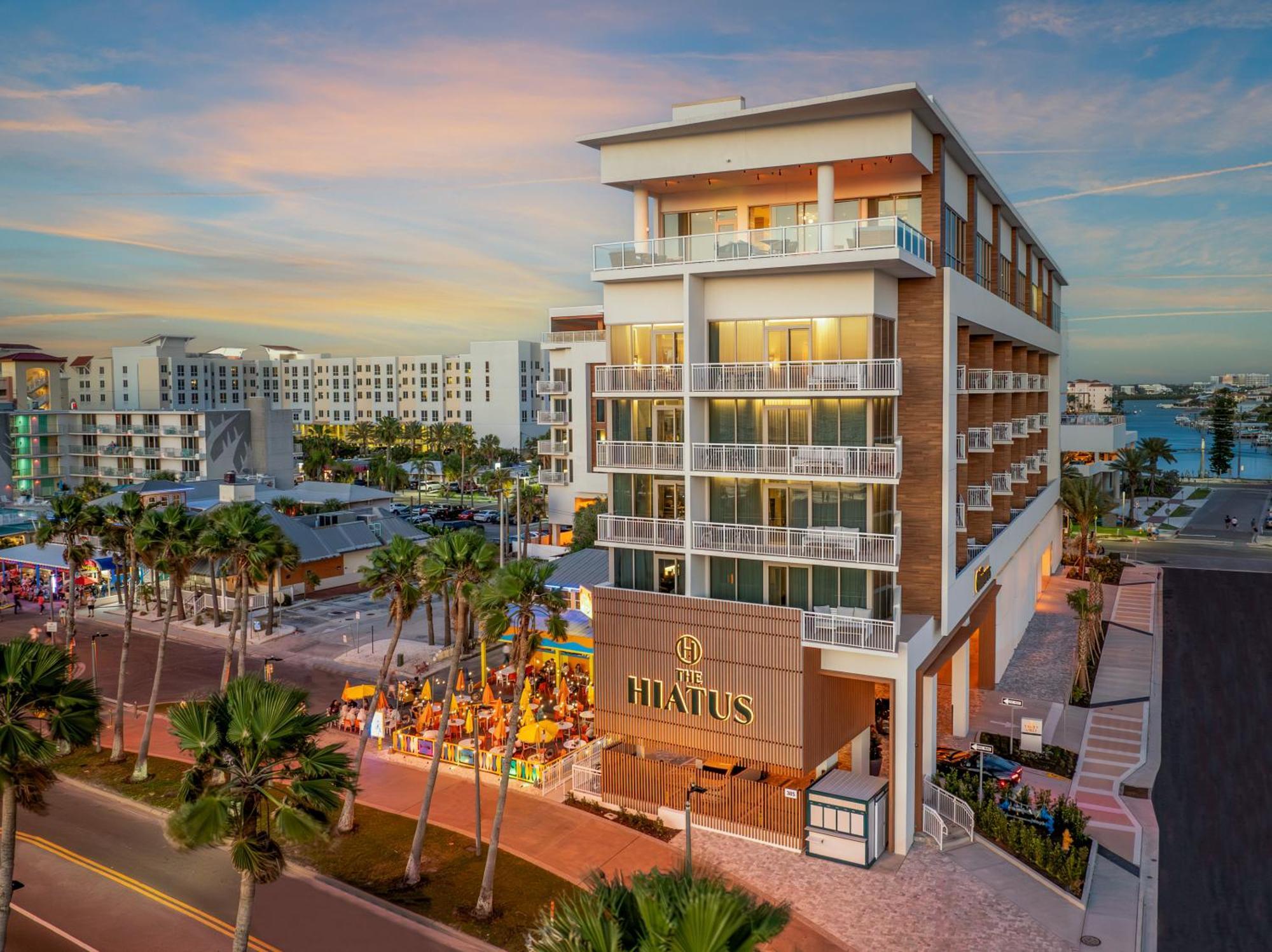 The Hiatus Clearwater Beach, Curio Collection By Hilton Экстерьер фото