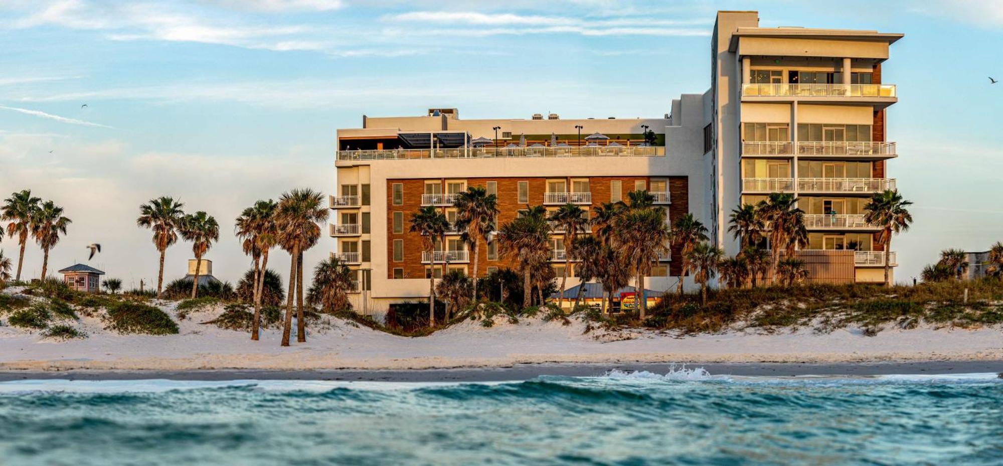 The Hiatus Clearwater Beach, Curio Collection By Hilton Экстерьер фото